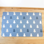 blue rabbit mat
